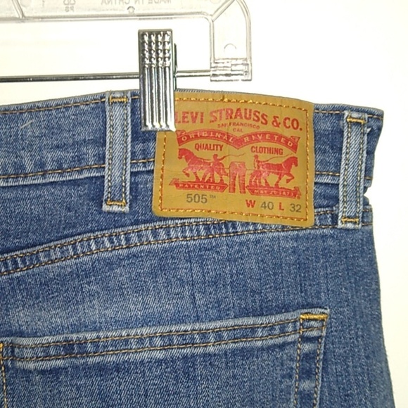 Levi's Men's 505  Blue Jeans - Size 40x32 - Picture 4 of 7